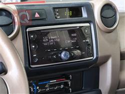 تويوتا لاند كروزر 70 بيك اب